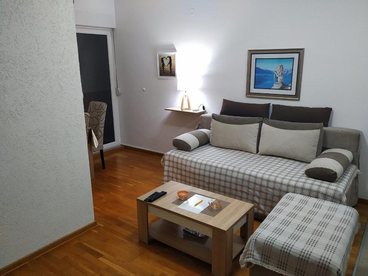 Apartman Vanja Podgorica Buitenkant foto